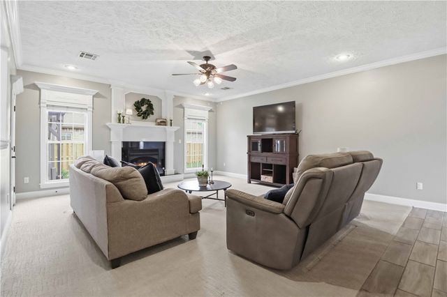 171 W Trotters Crossing, Farmington, AR 72730
