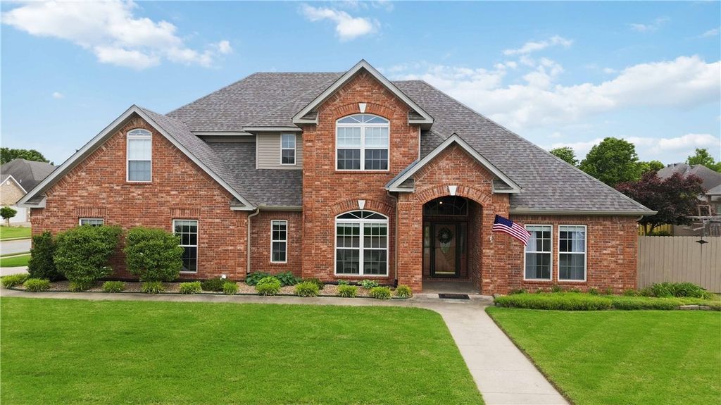171 W Trotters Crossing, Farmington, AR 72730