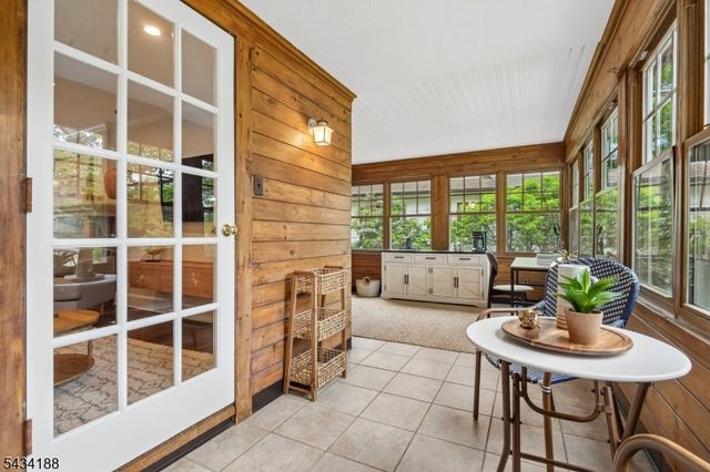 43 Burr Rd, Maplewood Twp., NJ 07040