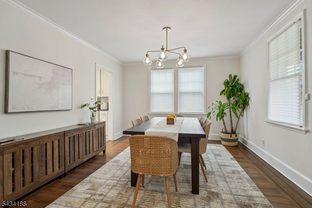 43 Burr Rd, Maplewood Twp., NJ 07040