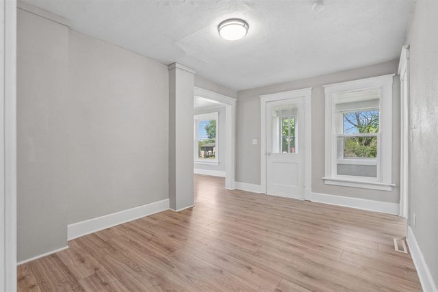 802 Railroad Street, Parkersburg, IA 50665