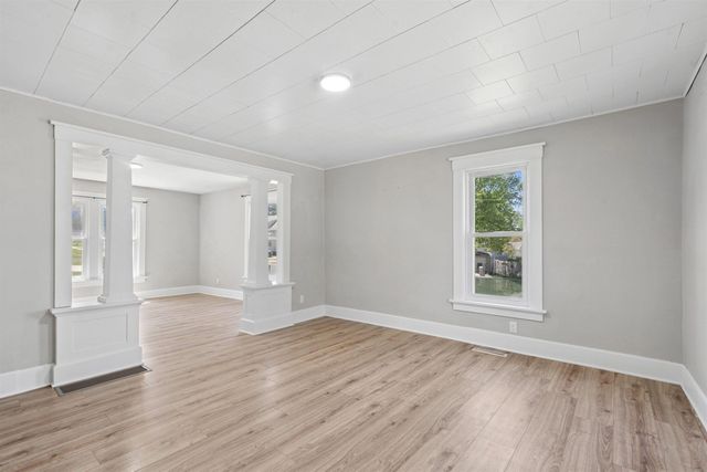 802 Railroad Street, Parkersburg, IA 50665