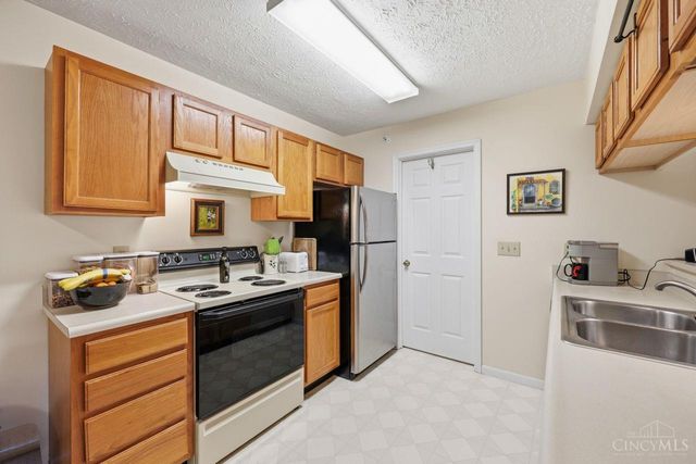 3131 Preserve Lane, Colerain Twp, OH 45239