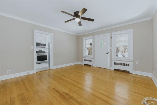 801 Main Street, Farmingdale, NY 11735