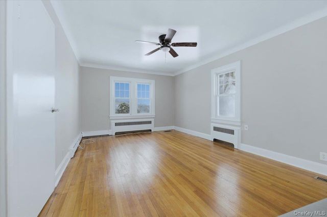 801 Main Street, Farmingdale, NY 11735