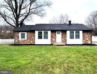 32 CONSTITUTION BLVD, New Castle, DE 19720