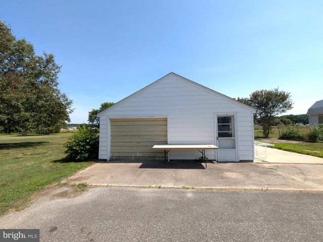 8524 HICKMAN RD, Greenwood, DE 19950
