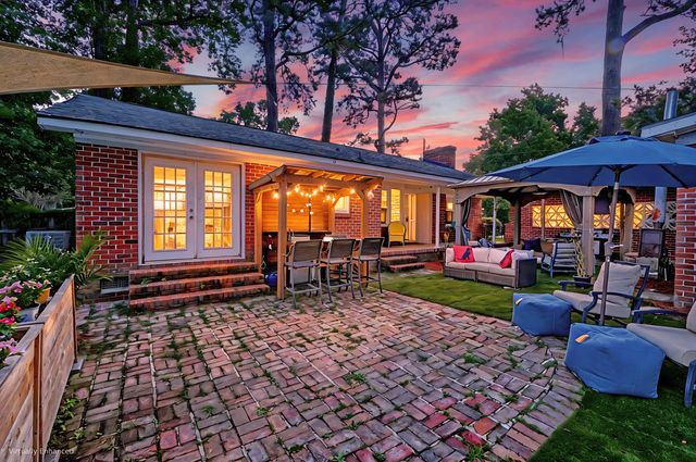 843 Trent Street, Charleston, SC 29414