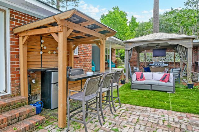 843 Trent Street, Charleston, SC 29414