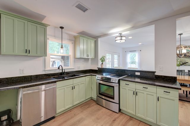 843 Trent Street, Charleston, SC 29414