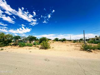 15031 Colonia Campo Road, Clint, TX 79938