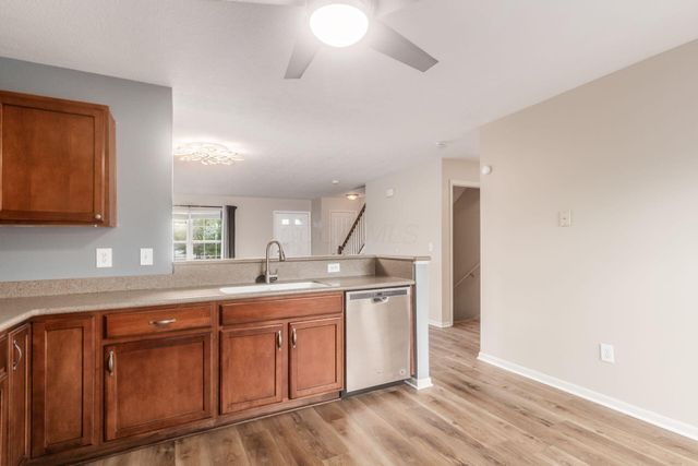952 Hartford Village Boulevard, Columbus, OH 43228
