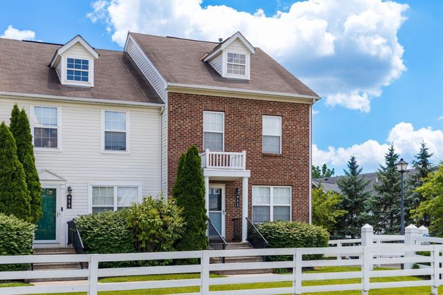 952 Hartford Village Boulevard, Columbus, OH 43228