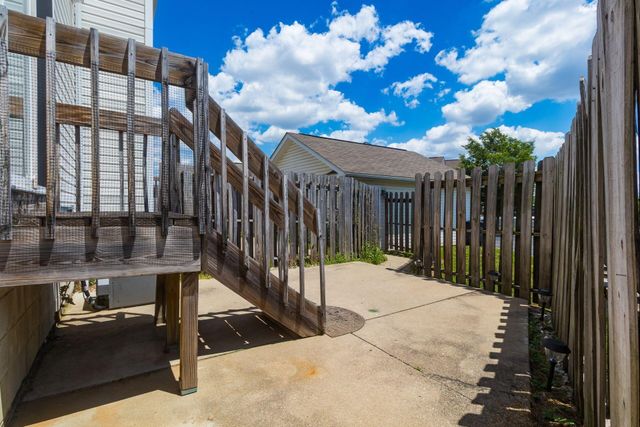 952 Hartford Village Boulevard, Columbus, OH 43228