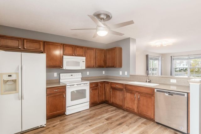952 Hartford Village Boulevard, Columbus, OH 43228