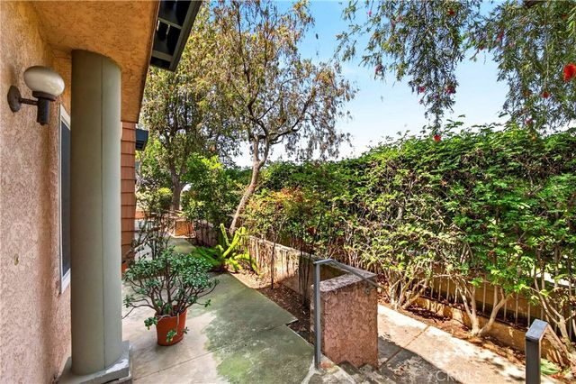 22123 S Figueroa Street 142, Carson, CA 90745