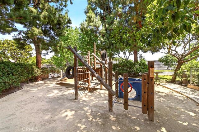 22123 S Figueroa Street 142, Carson, CA 90745