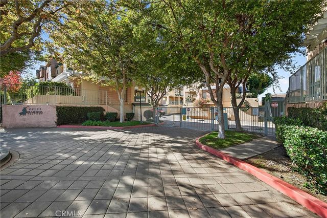 22123 S Figueroa Street 142, Carson, CA 90745
