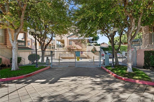 22123 S Figueroa Street 142, Carson, CA 90745
