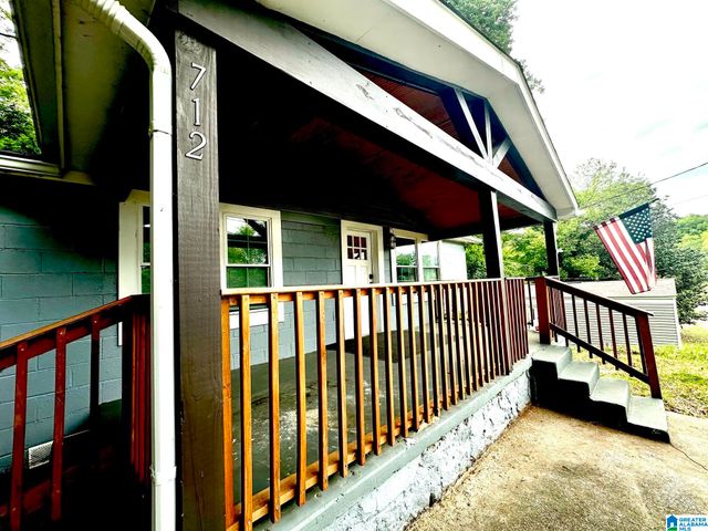 712 LINCOLN STREET, Hobson City, AL 36201