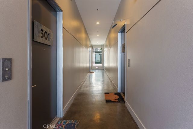 13320 Beach Avenue 301, Marina Del Rey, CA 90292