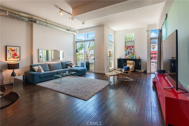 13320 Beach Avenue 301, Marina Del Rey, CA 90292