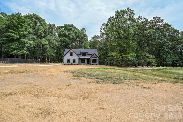 1822 New Salem Road 7, Monroe, NC 28110