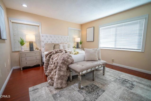 2460 Las Positas Road, Glendale, CA 91208