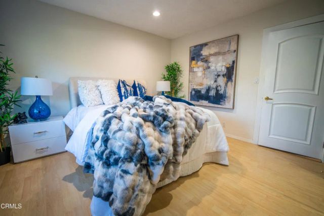 2460 Las Positas Road, Glendale, CA 91208