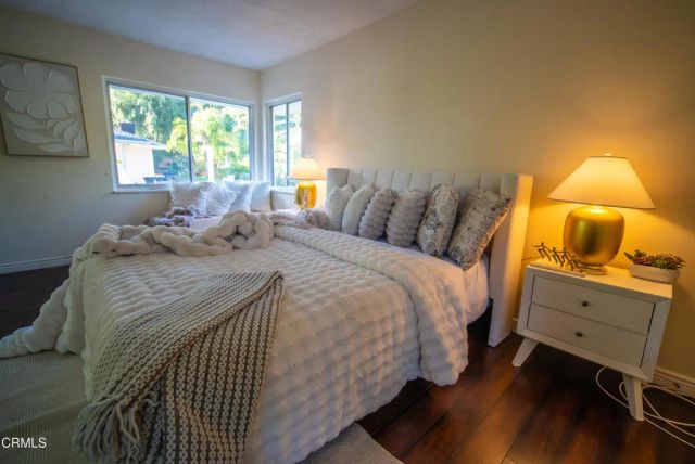 2460 Las Positas Road, Glendale, CA 91208