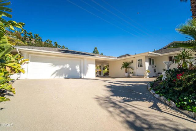 2460 Las Positas Road, Glendale, CA 91208