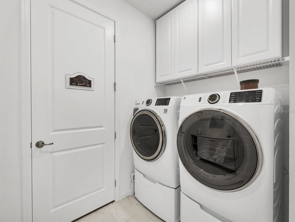 Image 25 of property listing at 8753 COASTAL KEY WAY, Parrish, FL 34219