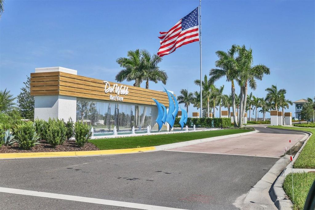 Image 38 of property listing at 8753 COASTAL KEY WAY, Parrish, FL 34219