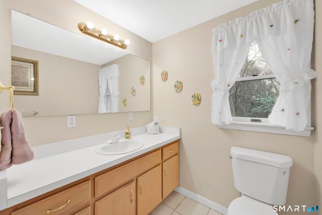 49 Cooper Lane, Stafford, CT 06076