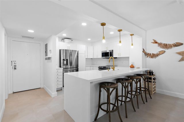 3500 GALT OCEAN Drive 604, Fort Lauderdale, FL 33308