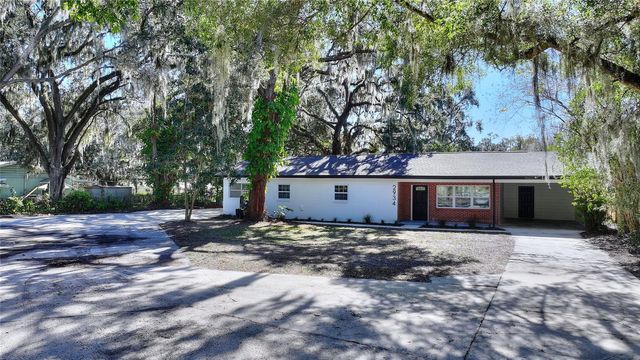 2934 W BELLA VISTA STREET, Lakeland, FL 33810