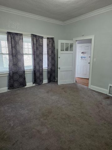 665 Bedford Street, Saint Paul, MN 55130