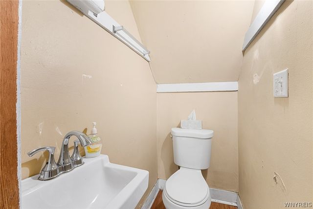 15 West Northrup Place, Buffalo, NY 14214