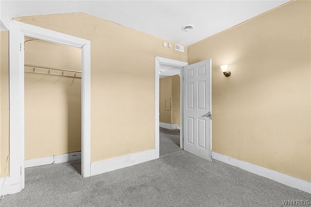 15 West Northrup Place, Buffalo, NY 14214
