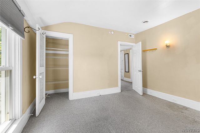 15 West Northrup Place, Buffalo, NY 14214