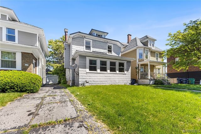 15 West Northrup Place, Buffalo, NY 14214