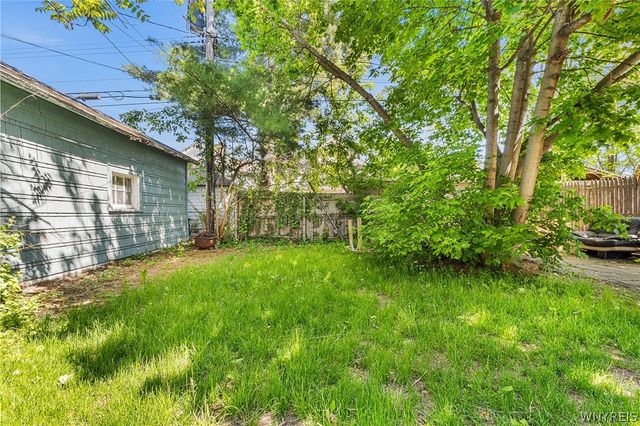 15 West Northrup Place, Buffalo, NY 14214