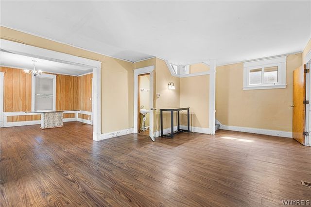 15 West Northrup Place, Buffalo, NY 14214