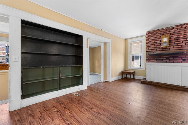 15 West Northrup Place, Buffalo, NY 14214