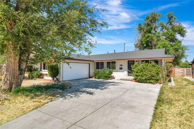45514 11th Street W, Lancaster, CA 93534