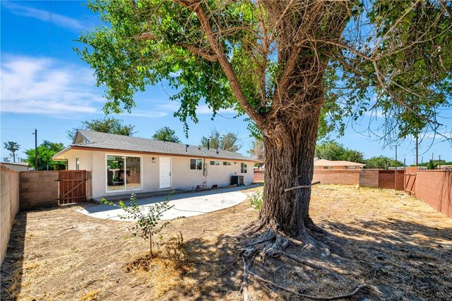 45514 11th Street W, Lancaster, CA 93534