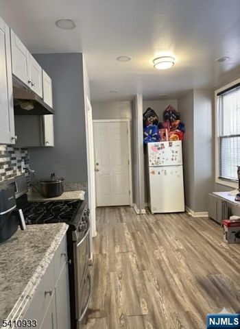 922 Grove Street, Irvington, NJ 07111