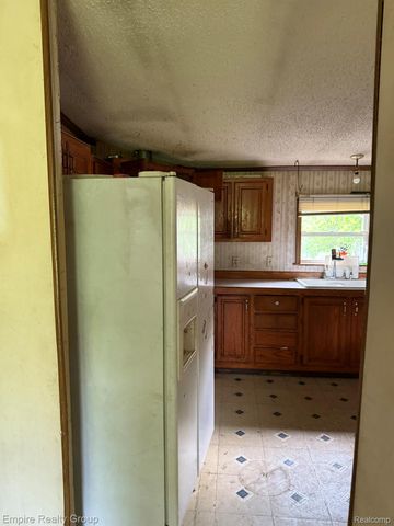 2320 Gramer Road N, Webberville Village, MI 48892