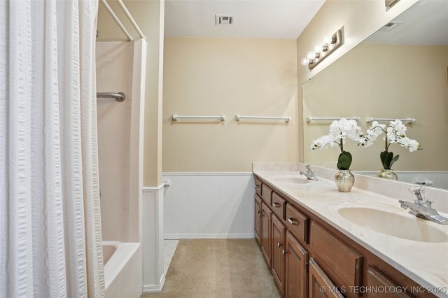 3208 Club Street, Claremore, OK 74019