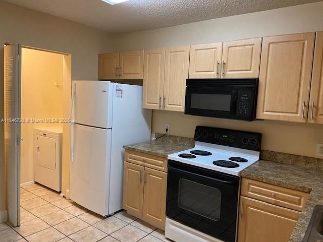 11211 W ATLANTIC BL 302, Coral Springs, FL 33071